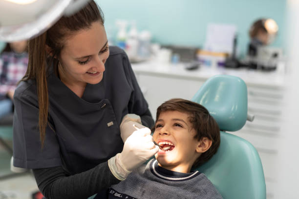 Best Broken Tooth Emergency  in Mazomanie, WI